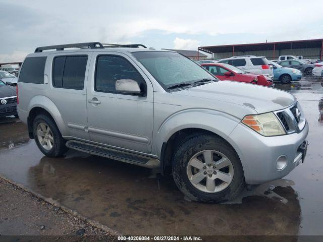  Salvage Nissan Pathfinder