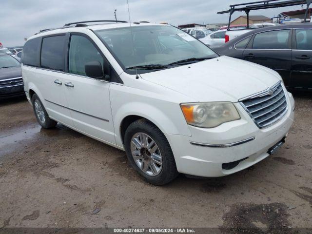  Salvage Chrysler Town & Country