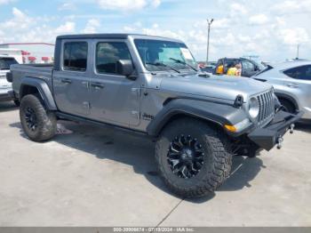  Salvage Jeep Gladiator