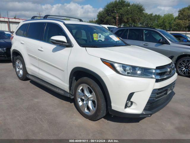  Salvage Toyota Highlander