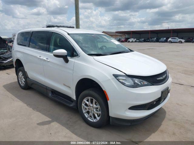  Salvage Chrysler Voyager