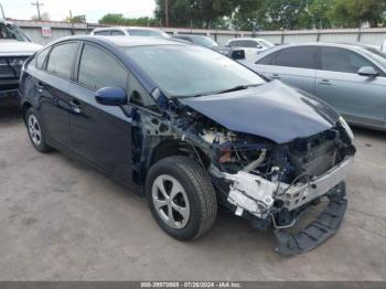  Salvage Toyota Prius