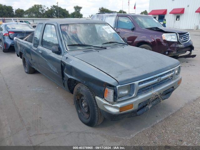  Salvage Toyota Pickup