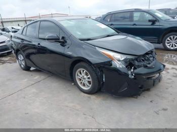  Salvage Toyota Prius