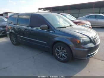  Salvage Chrysler Town & Country