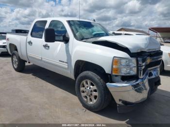  Salvage Chevrolet Silverado 2500