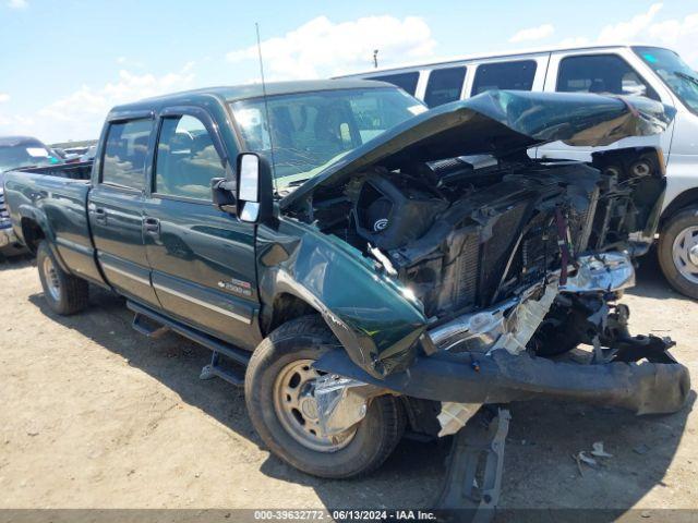  Salvage Chevrolet Silverado 2500