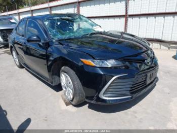  Salvage Toyota Camry