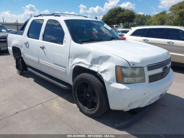  Salvage Chevrolet Avalanche 1500