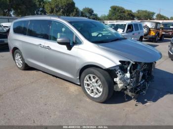  Salvage Chrysler Voyager