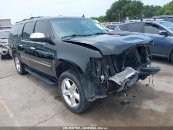  Salvage Chevrolet Suburban 1500