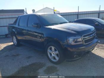  Salvage Chevrolet Avalanche 1500