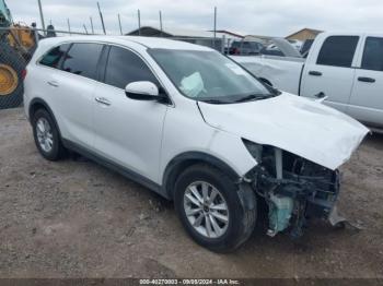  Salvage Kia Sorento