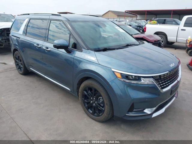  Salvage Kia Carnival