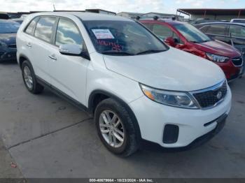  Salvage Kia Sorento