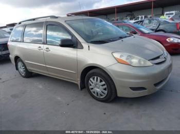  Salvage Toyota Sienna