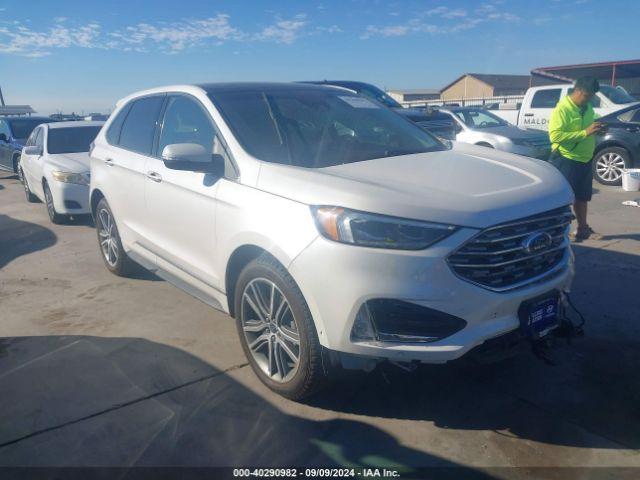  Salvage Ford Edge