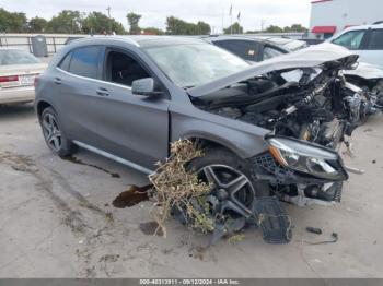  Salvage Mercedes-Benz GLA