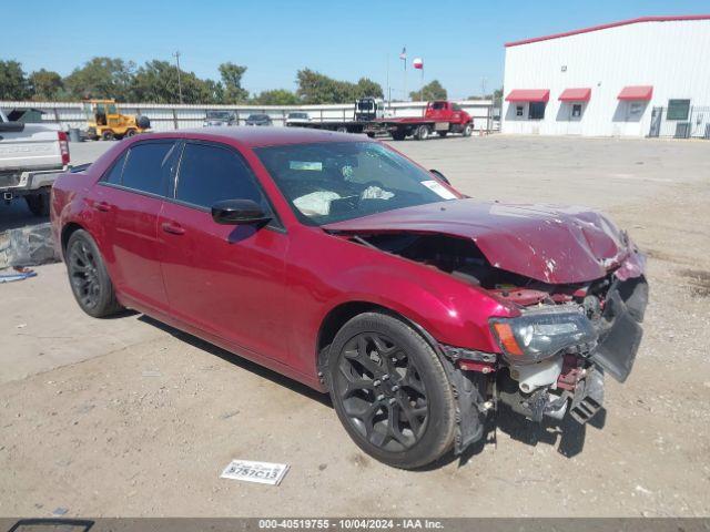  Salvage Chrysler 300