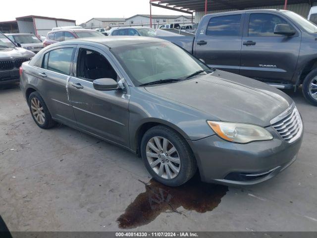  Salvage Chrysler 200