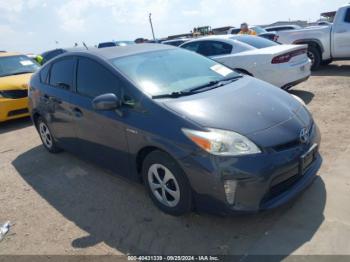  Salvage Toyota Prius