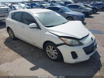  Salvage Mazda Mazda3