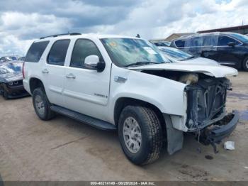  Salvage GMC Yukon