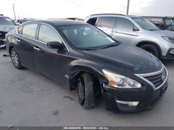  Salvage Nissan Altima