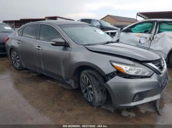  Salvage Nissan Altima