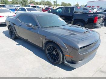  Salvage Dodge Challenger