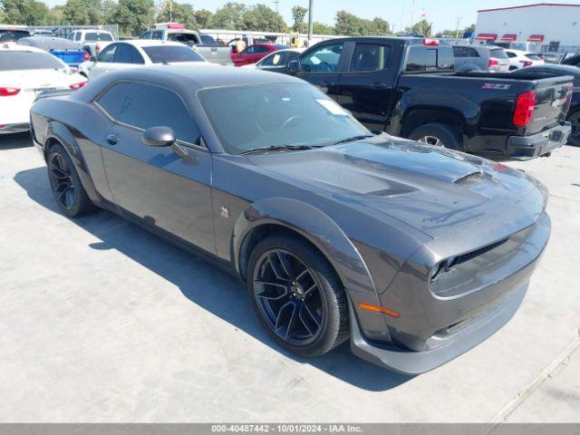  Salvage Dodge Challenger