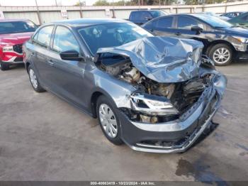  Salvage Volkswagen Jetta