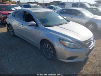  Salvage Nissan Altima