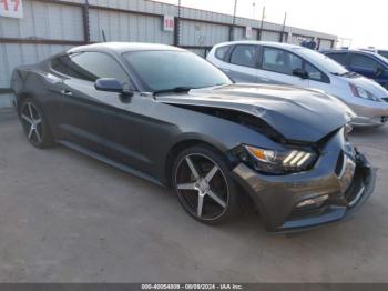  Salvage Ford Mustang