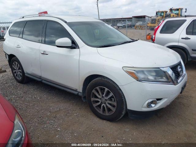  Salvage Nissan Pathfinder