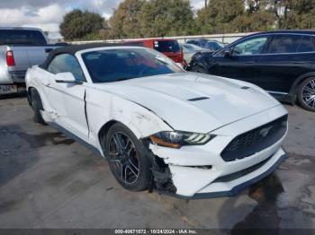  Salvage Ford Mustang