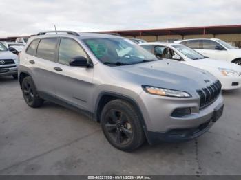  Salvage Jeep Cherokee