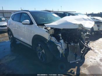  Salvage Hyundai TUCSON