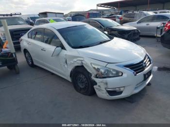  Salvage Nissan Altima