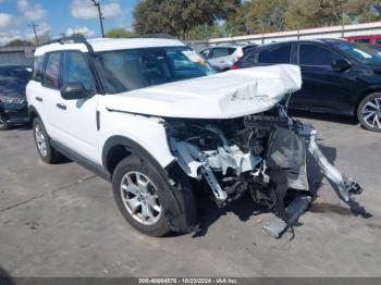  Salvage Ford Bronco