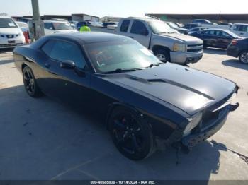  Salvage Dodge Challenger