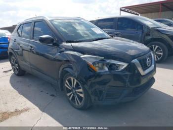  Salvage Nissan Kicks