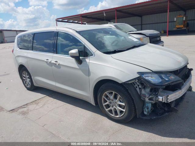  Salvage Chrysler Pacifica