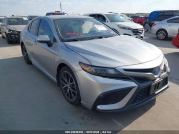  Salvage Toyota Camry