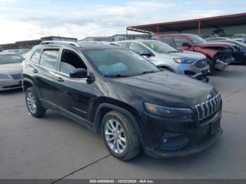  Salvage Jeep Cherokee