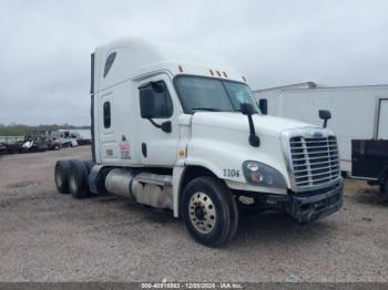  Salvage Freightliner Cascadia 125