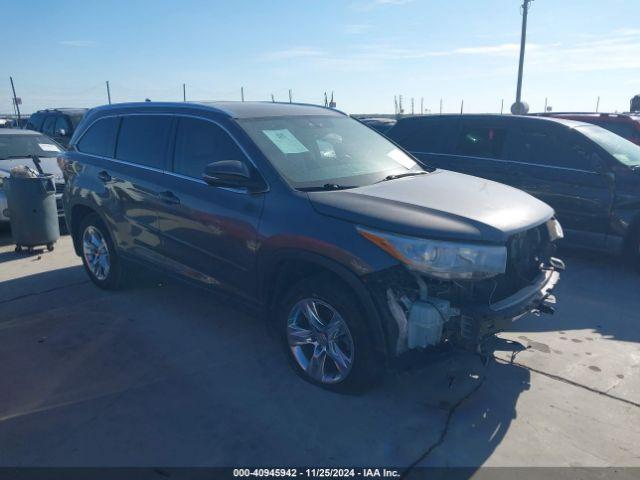  Salvage Toyota Highlander