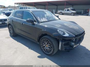  Salvage Porsche Cayenne