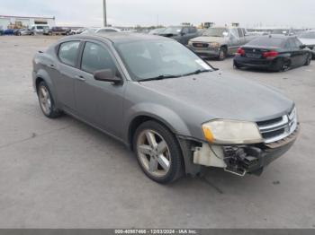  Salvage Dodge Avenger