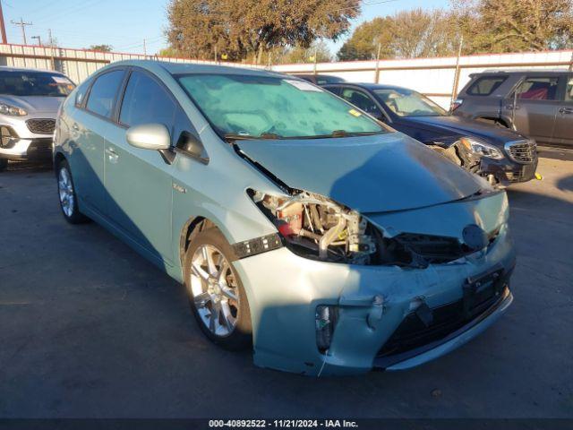  Salvage Toyota Prius